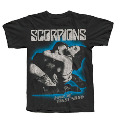 Love at first sting. Scorpions "Fly to the Rainbow". Scorpions in Trance обложка. Scorpions Love at first Sting. Группа Scorpions постеры.